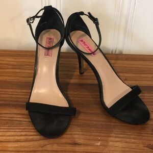 Betsy Johnson Black Heels